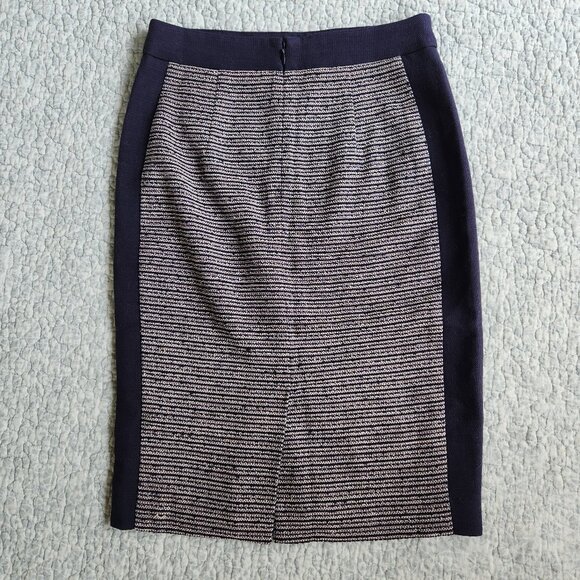 Ann Taylor Petite navy and white pencil skirt, size 00P - Picture 3 of 7